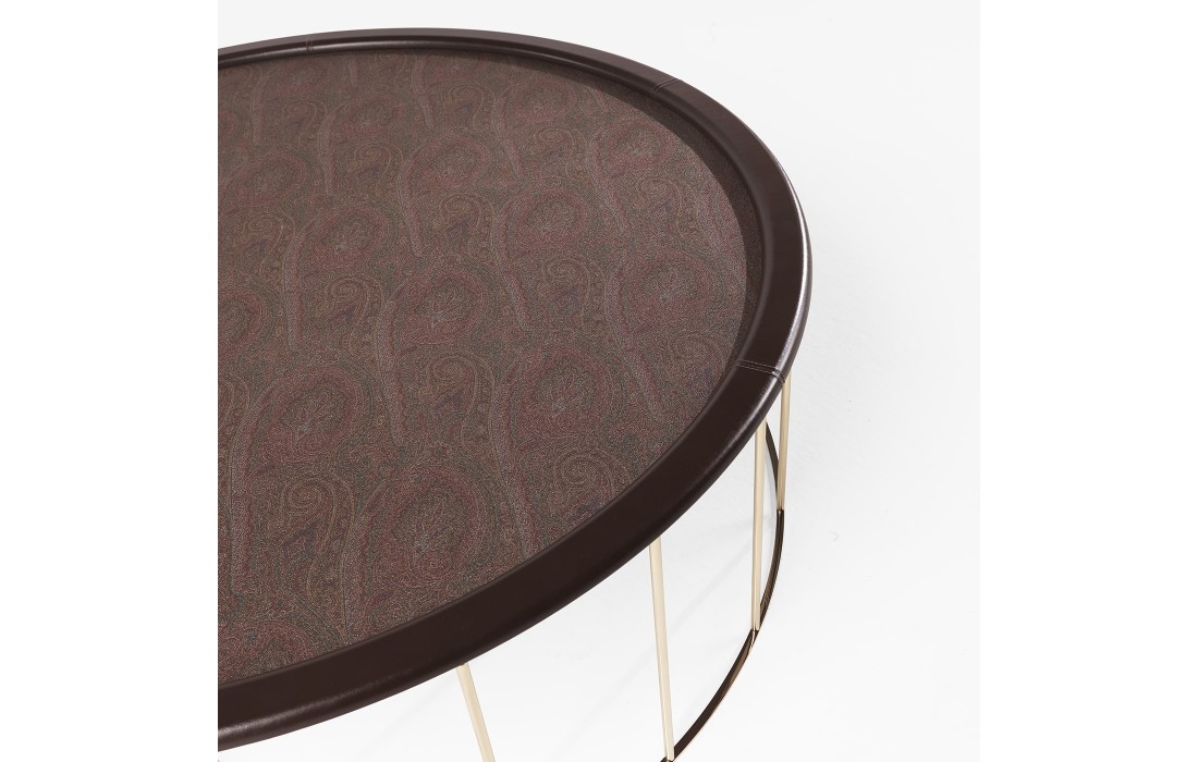 Журнальный столик от фабрики ETRO Home Interiors модель Vessel