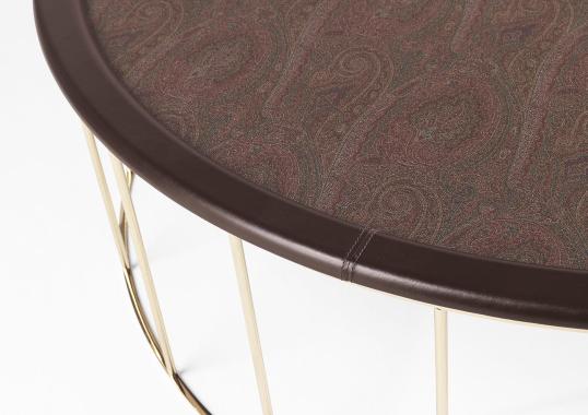 Журнальный столик от фабрики ETRO Home Interiors модель Vessel