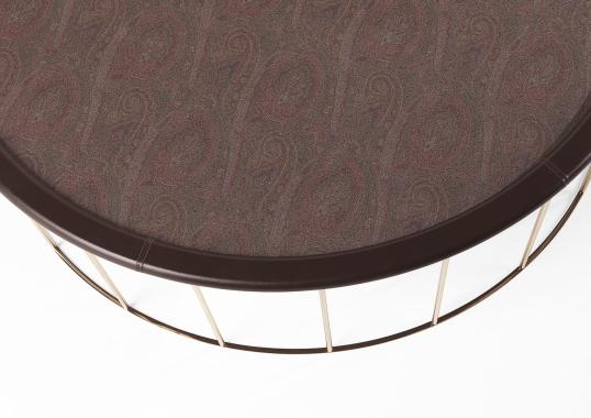 Журнальный столик от фабрики ETRO Home Interiors модель Vessel