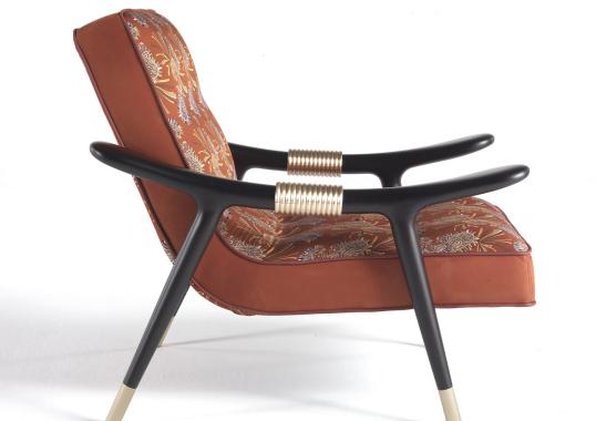 Кресло от фабрики ETRO Home Interiors модель Masai Rust
