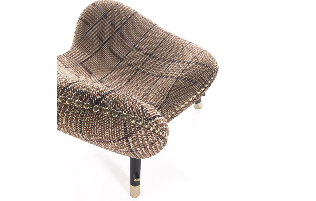 Кресло от фабрики ETRO Home Interiors модель Kush Beige