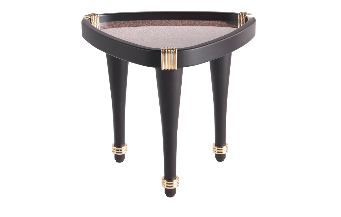 Журнальный столик от фабрики ETRO Home Interiors модель Axum