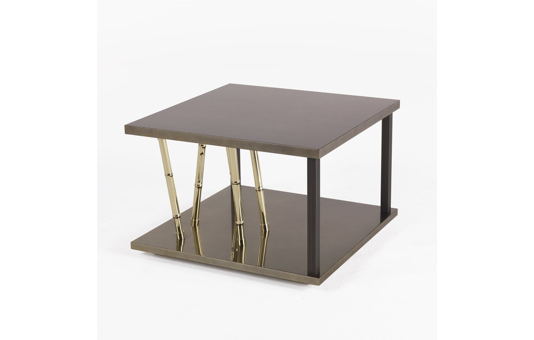 Журнальный столик от фабрики ETRO Home Interiors модель Taxila