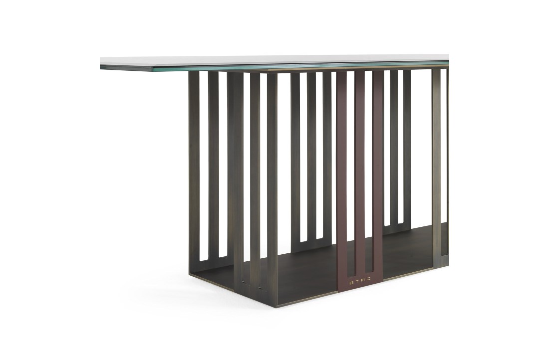 Стол обеденный от фабрики ETRO Home Interiors модель Klee