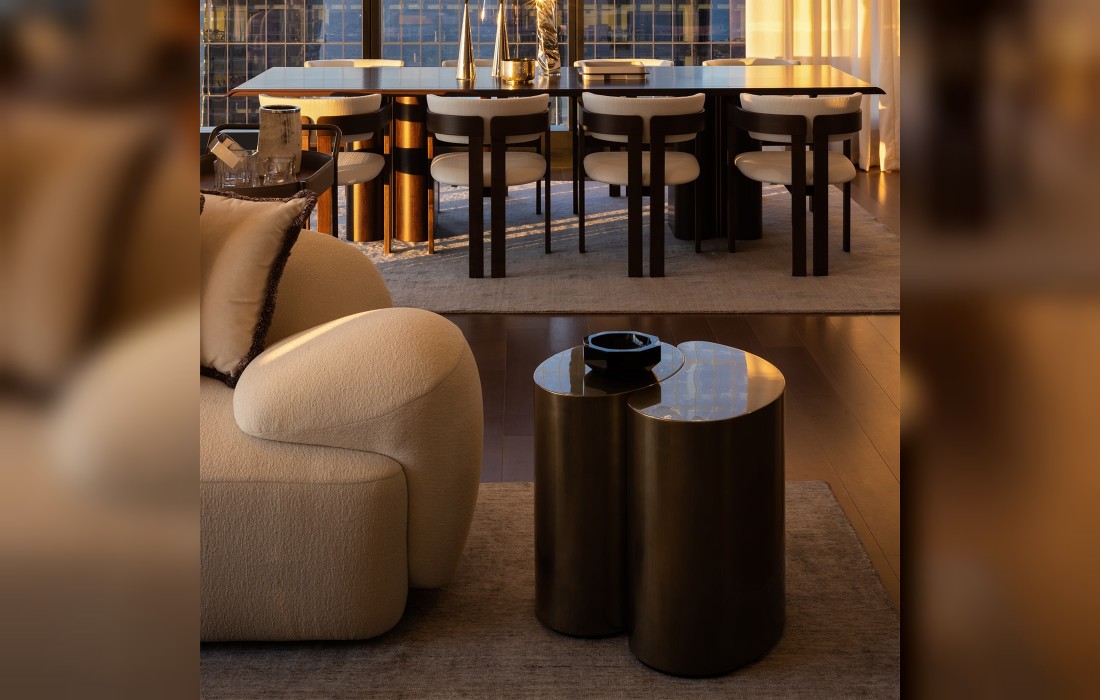 Журнальный столик от фабрики ETRO Home Interiors модель Goa
