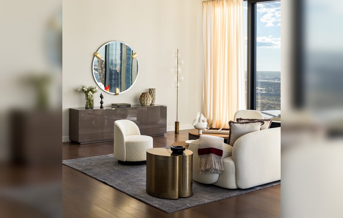 Журнальный столик от фабрики ETRO Home Interiors модель Goa