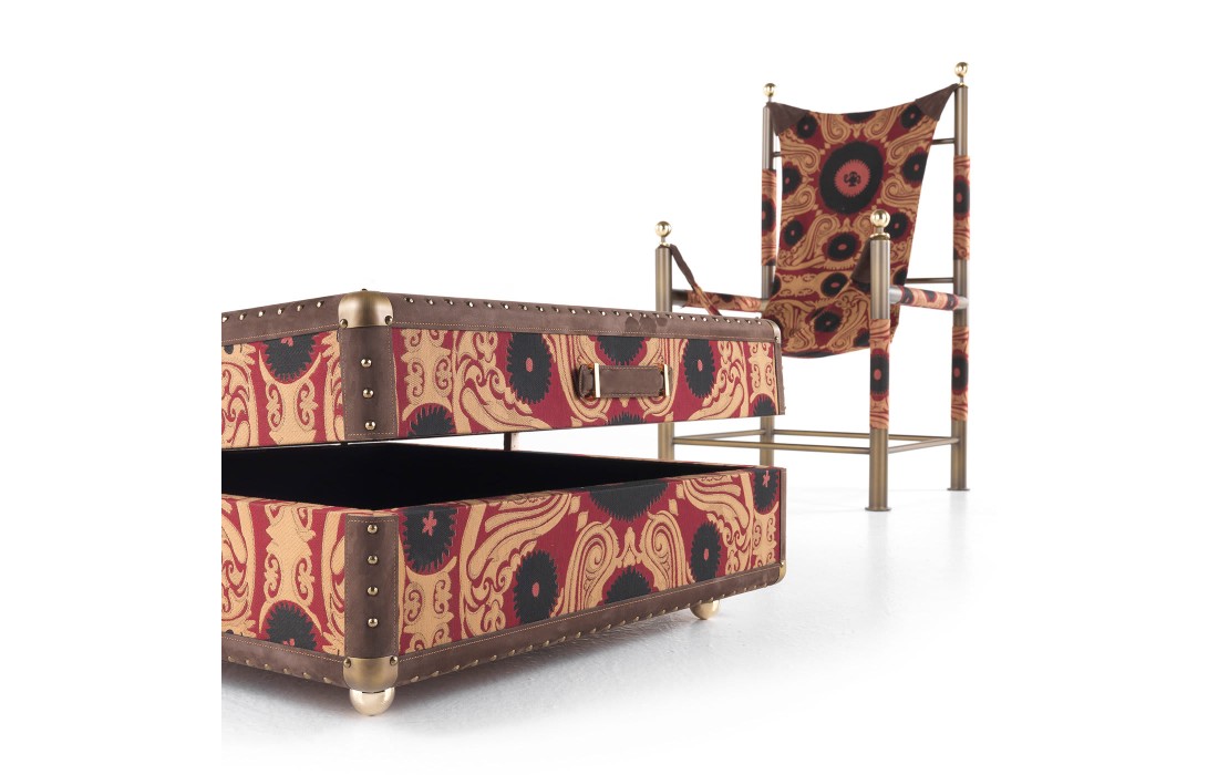 Кресло для отдыха от фабрики ETRO Home Interiors модель Babel Brown