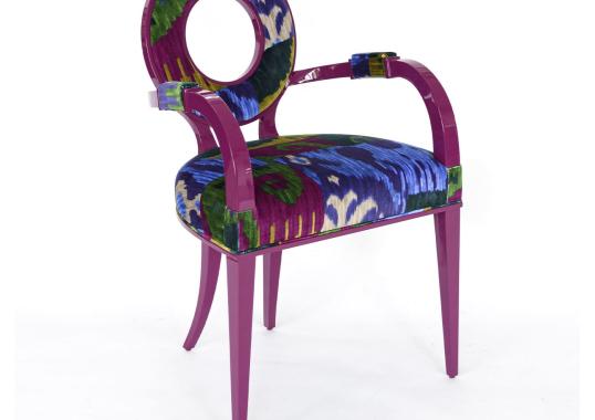 Стул от фабрики Extroverso модель New Moon Magenta 