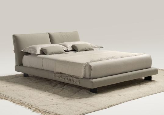 Кровать от фабрики Ferri 1956 модель Beverly 905 