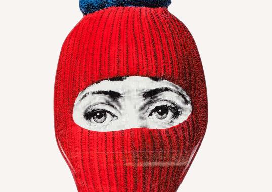 Стул от фабрики Fornasetti модель Lux Gstaad Red And Blue