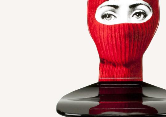 Стул от фабрики Fornasetti модель Lux Gstaad Red And Yellow