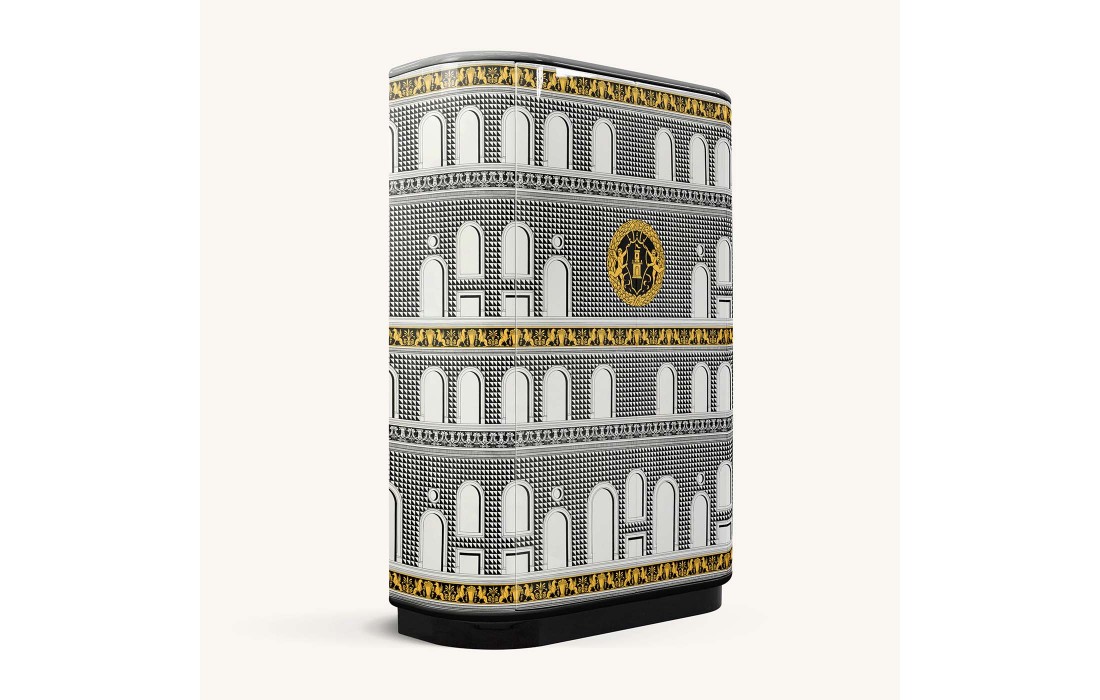 Шкаф от фабрики Fornasetti модель Facciata Quattrocentesca