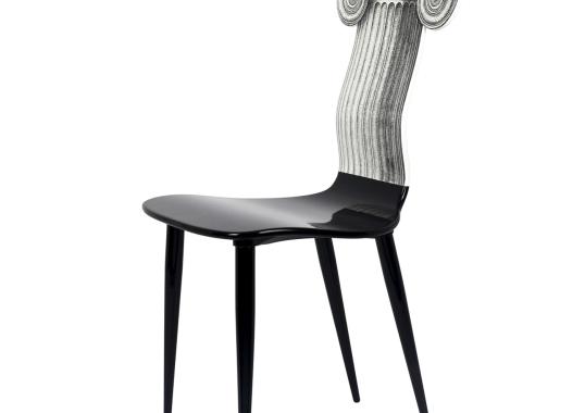 Стул от фабрики Fornasetti модель Capitello Jonico