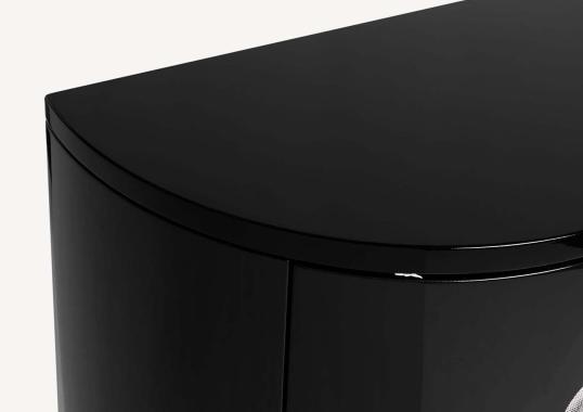 Шкаф от фабрики Fornasetti модель Serratura Black