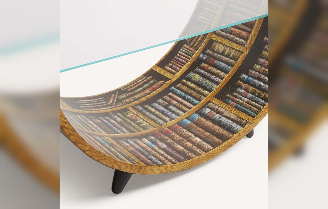 Журнальный столик от фабрики Fornasetti модель Libri