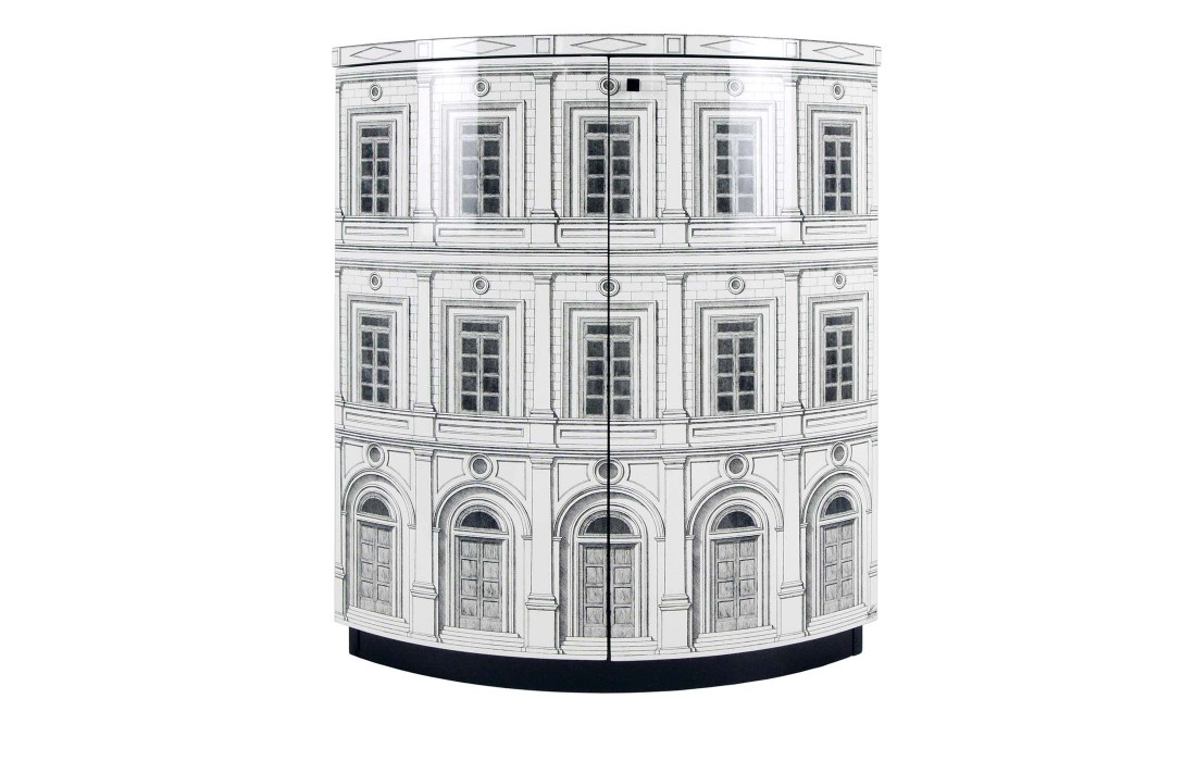 Шкаф от фабрики Fornasetti модель Architettura Black And White