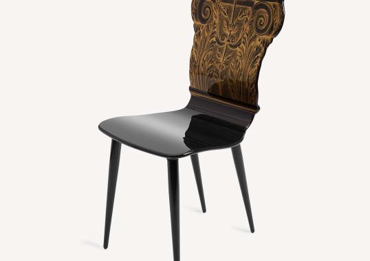 Стул от фабрики Fornasetti модель Capitello Corinzio №1