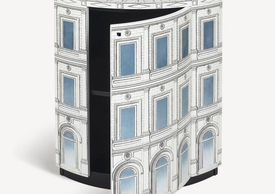 Шкаф от фабрики Fornasetti модель Architettura Celeste