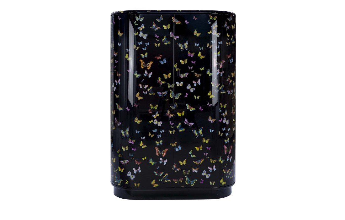 Шкаф от фабрики Fornasetti модель Farfalle
