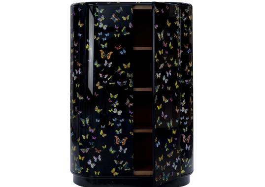 Шкаф от фабрики Fornasetti модель Farfalle