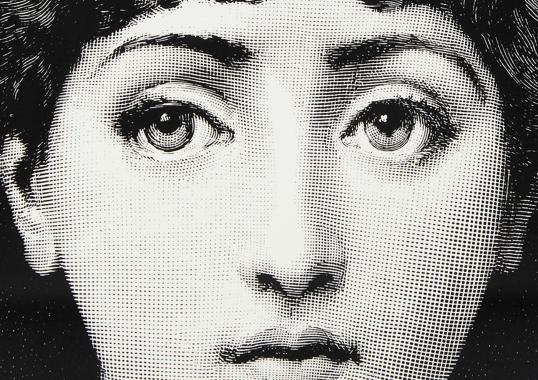 Журнальный столик от фабрики Fornasetti модель Tema e Variazioni n.1