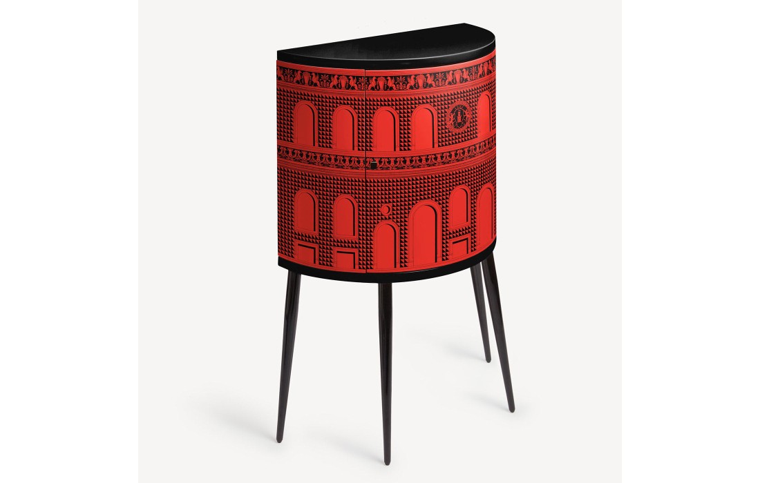 Шкаф от фабрики Fornasetti модель Facciata Quattrocentesca