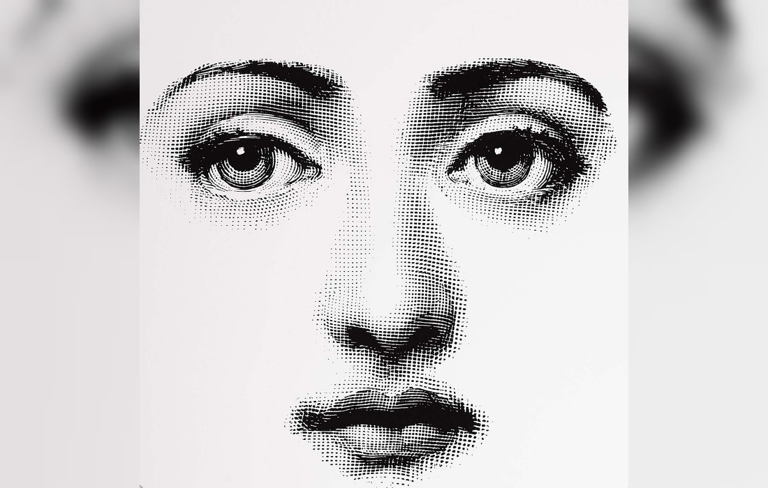 Журнальный столик от фабрики Fornasetti модель Tema e Variazioni n.6 Black And White Side Table