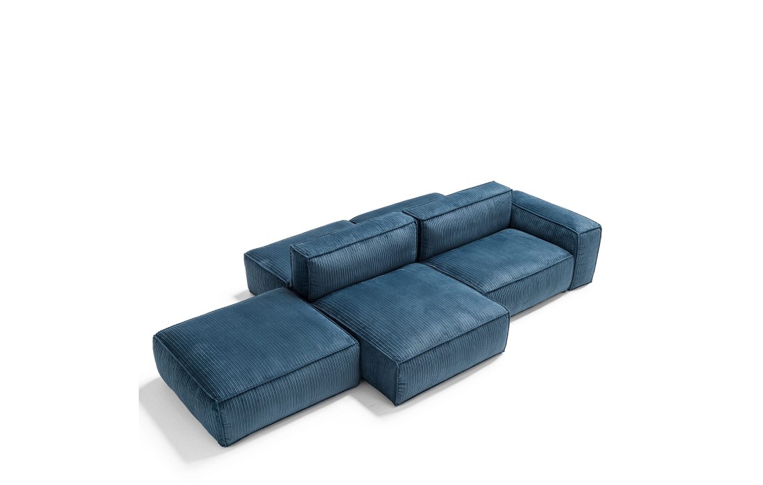Диван от фабрики Franco Ferri модель Astor Blue