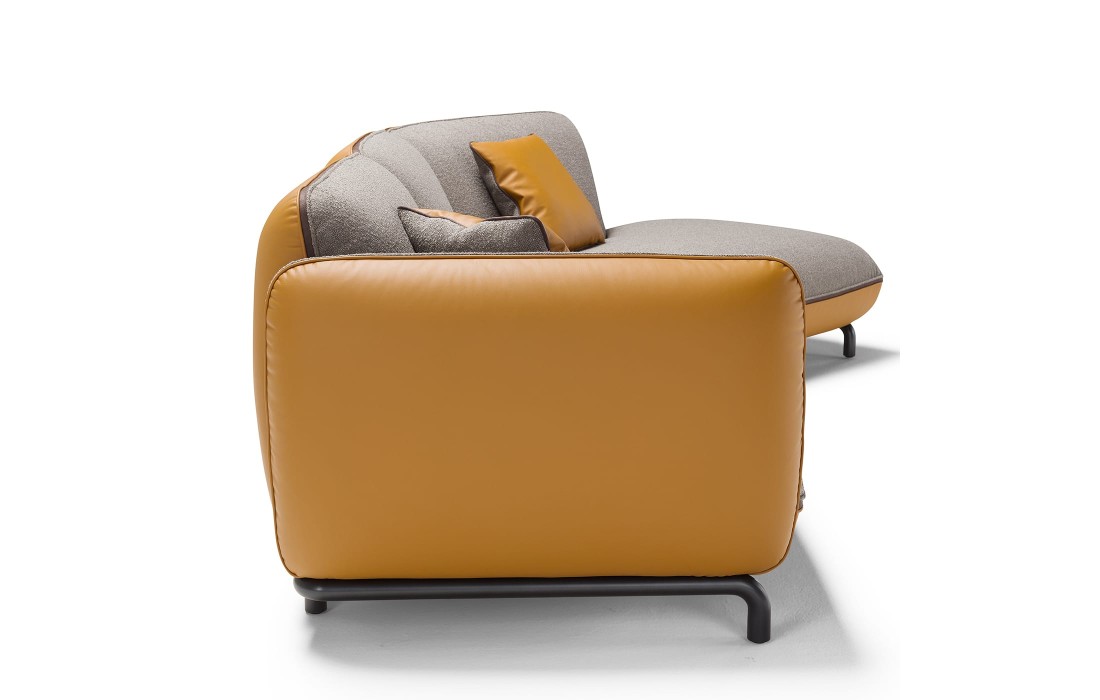 Диван от фабрики Franco Ferri модель Rock Angular Gray Mustard