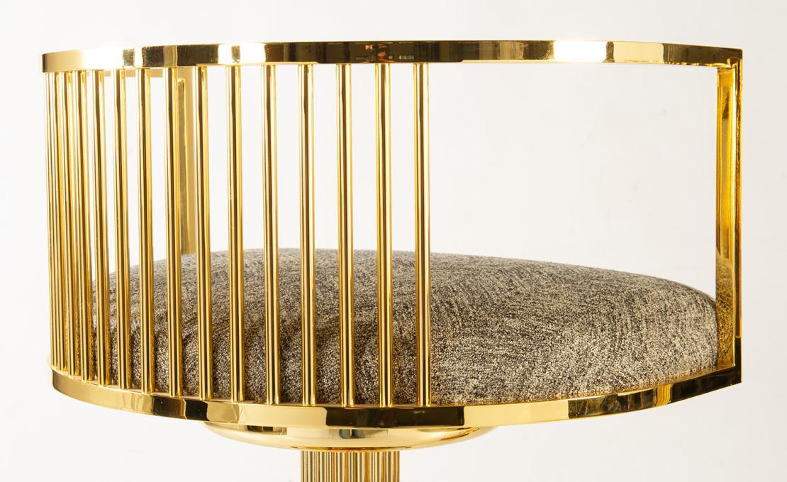 Барный стул от фабрики Galbiati Fratelli модель Clio Gold Brass