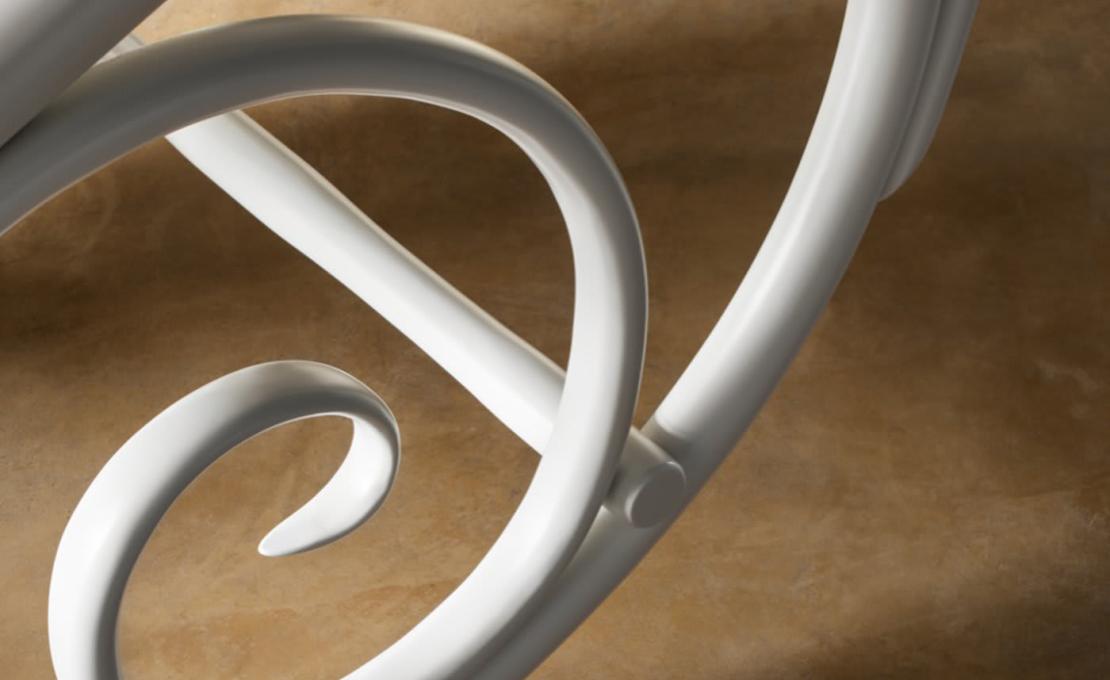 Кресло от фабрики Gebrüder Thonet Vienna GmbH (GTV) – Wiener GTV Design модель Schaukelstuhl 