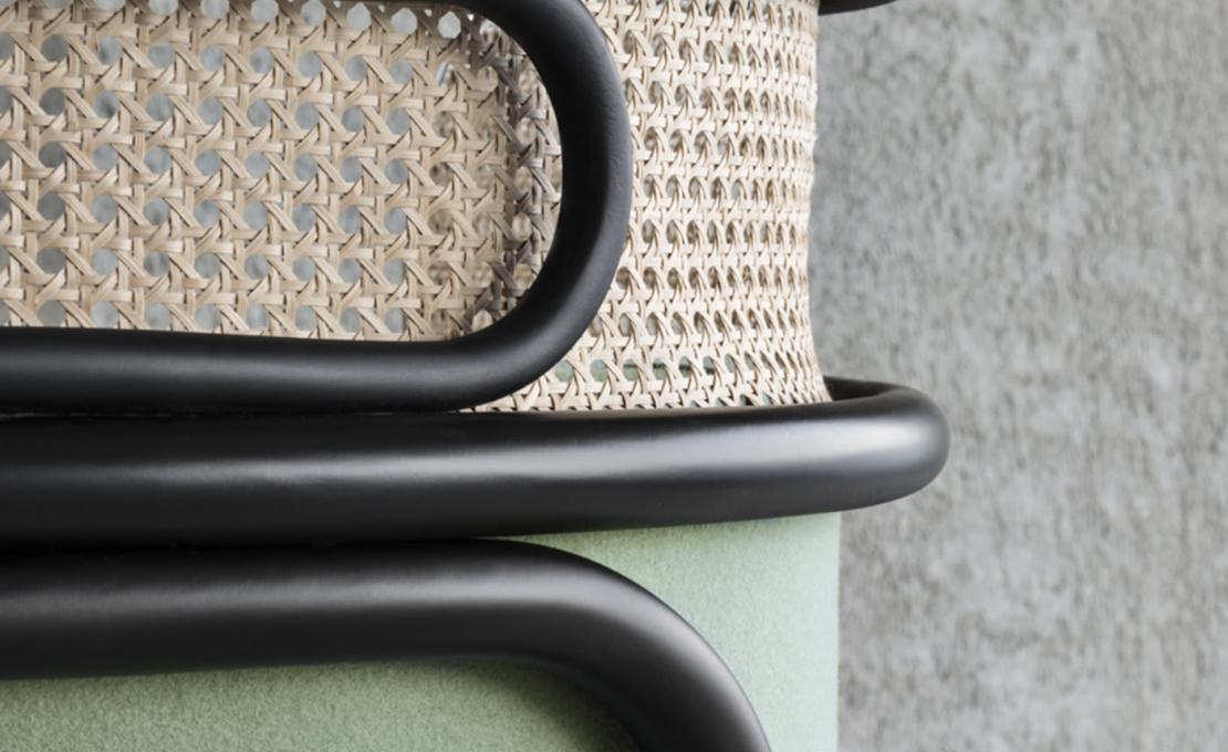 Диван от фабрики Gebrüder Thonet Vienna GmbH (GTV) – Wiener GTV Design модель Targa 