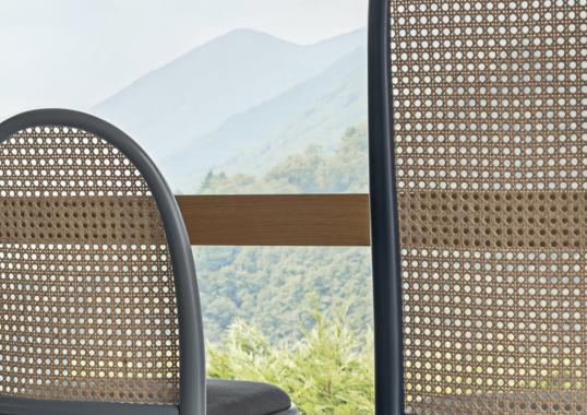 Стул от фабрики Gebrüder Thonet Vienna GmbH (GTV) – Wiener GTV Design модель Morris Black 