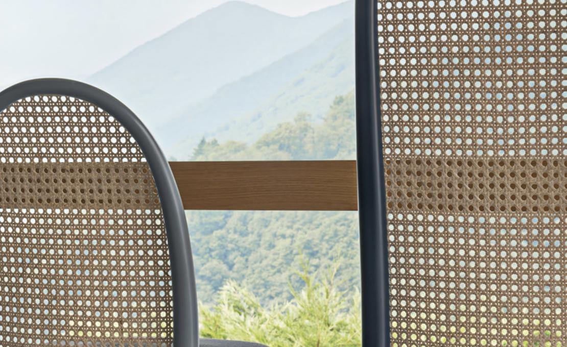 Стул от фабрики Gebrüder Thonet Vienna GmbH (GTV) – Wiener GTV Design модель Morris Black 