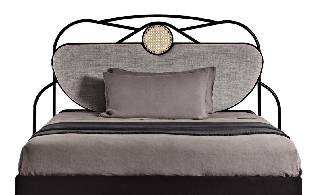 Кровать от фабрики Gebrüder Thonet Vienna GmbH (GTV) – Wiener GTV Design модель «Иветт»