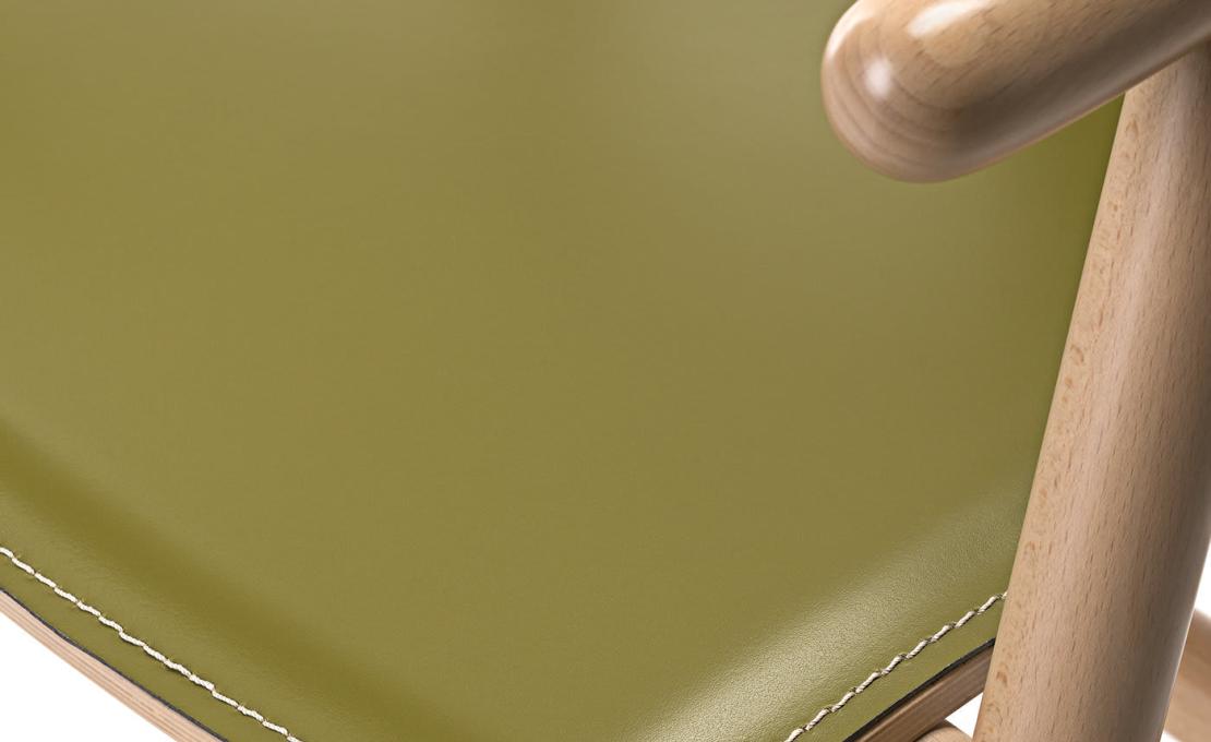 Стул от фабрики Gebrüder Thonet Vienna GmbH (GTV) – Wiener GTV Design модель Magistretti 03 01 