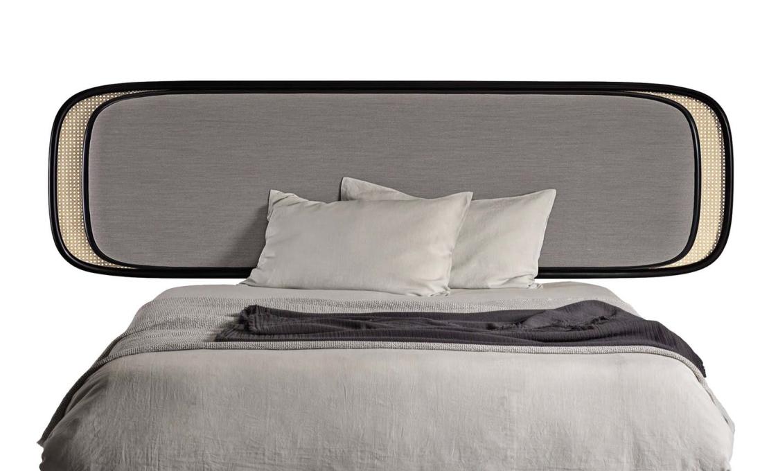 Кровать от фабрики Gebrüder Thonet Vienna GmbH (GTV) – Wiener GTV Design модель Rue 