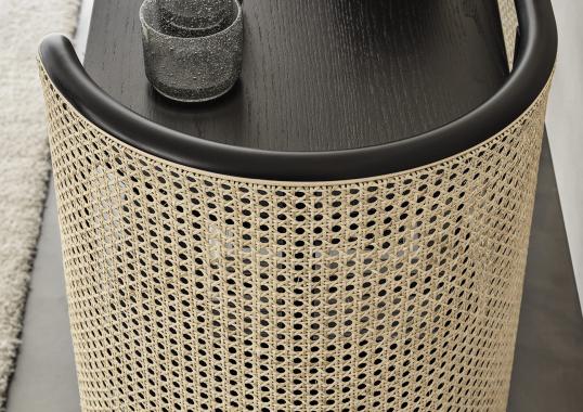 Консоль от фабрики Gebrüder Thonet Vienna GmbH (GTV) – Wiener GTV Design модель MOS 