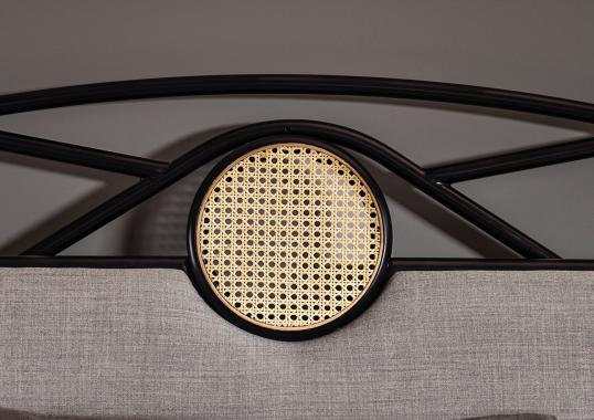 Кровать от фабрики Gebrüder Thonet Vienna GmbH (GTV) – Wiener GTV Design модель «Иветт»