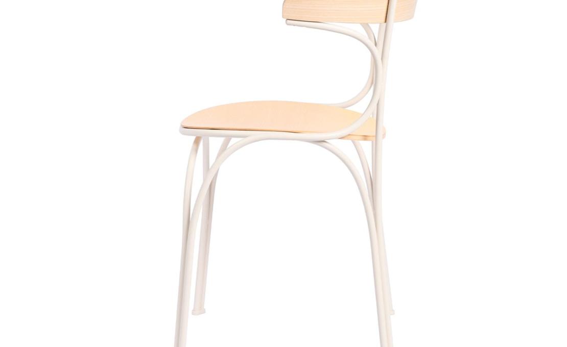 Стул от фабрики Gebrüder Thonet Vienna GmbH (GTV) – Wiener GTV Design модель Ample Natural 