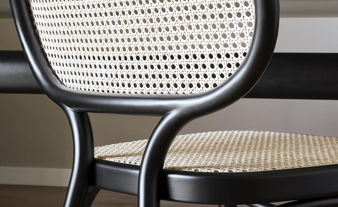Стул от фабрики Gebrüder Thonet Vienna GmbH (GTV) – Wiener GTV Design модель Bodystuhl 