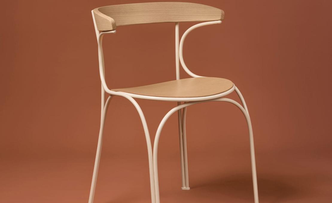 Стул от фабрики Gebrüder Thonet Vienna GmbH (GTV) – Wiener GTV Design модель Ample Natural 