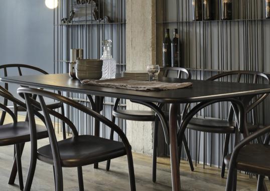 Стул от фабрики Gebrüder Thonet Vienna GmbH (GTV) – Wiener GTV Design модель Gustav 