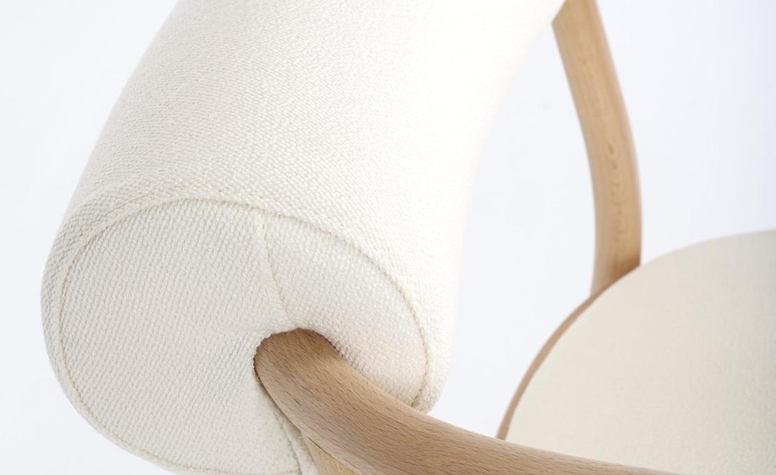 Стул от фабрики Gebrüder Thonet Vienna GmbH (GTV) – Wiener GTV Design модель Loop White 