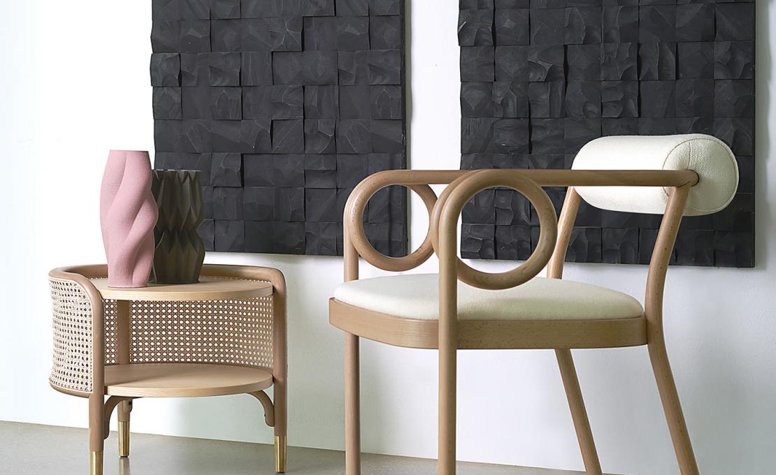 Стул от фабрики Gebrüder Thonet Vienna GmbH (GTV) – Wiener GTV Design модель Loop White 