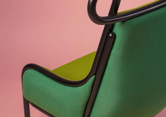 Кресло для отдыха от фабрики Gebrüder Thonet Vienna GmbH (GTV) – Wiener GTV Design модель Mickey Green Lounge Chair 