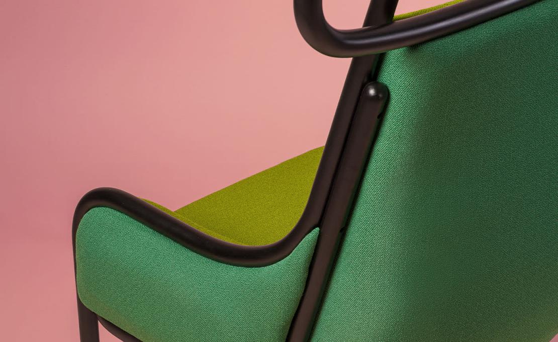 Кресло для отдыха от фабрики Gebrüder Thonet Vienna GmbH (GTV) – Wiener GTV Design модель Mickey Green Lounge Chair 