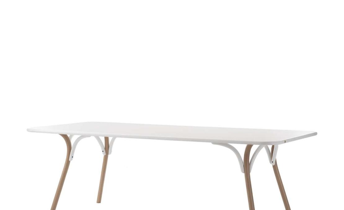 Стол обеденный от фабрики Gebrüder Thonet Vienna GmbH (GTV) – Wiener GTV Design модель Arch 