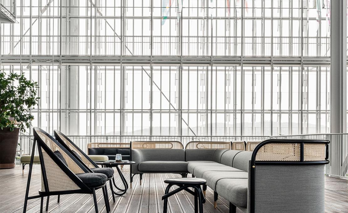 Диван от фабрики Gebrüder Thonet Vienna GmbH (GTV) – Wiener GTV Design модель Targa
