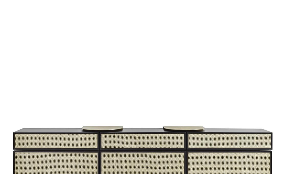 Буфет от фабрики Gebrüder Thonet Vienna GmbH (GTV) – Wiener GTV Design модель NYNY
